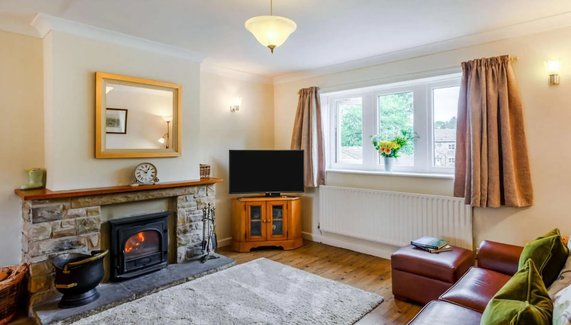 2 Bed In Kettlewell 87598 Villa 0*,  United Kingdom